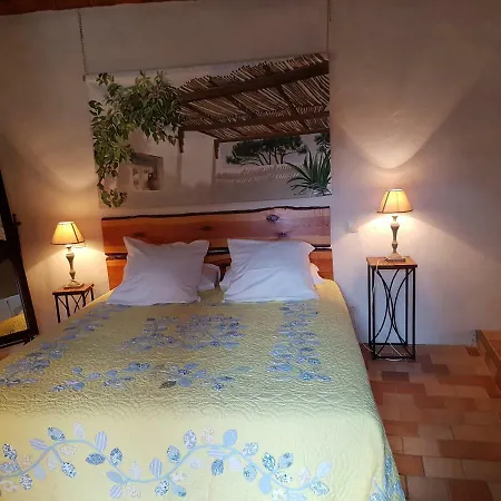 Bed and Breakfast La Terrasse De Peyre 3*
