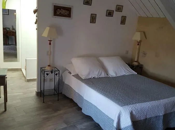 La Terrasse De Peyre Couette-café 3*