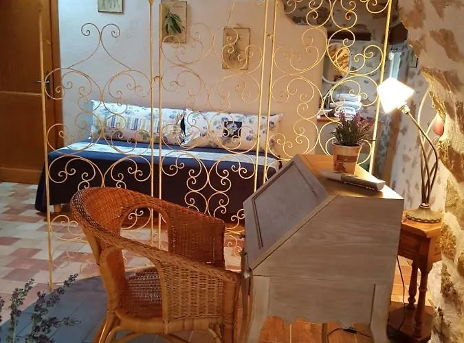 La Terrasse De Peyre Couette-café Comprégnac